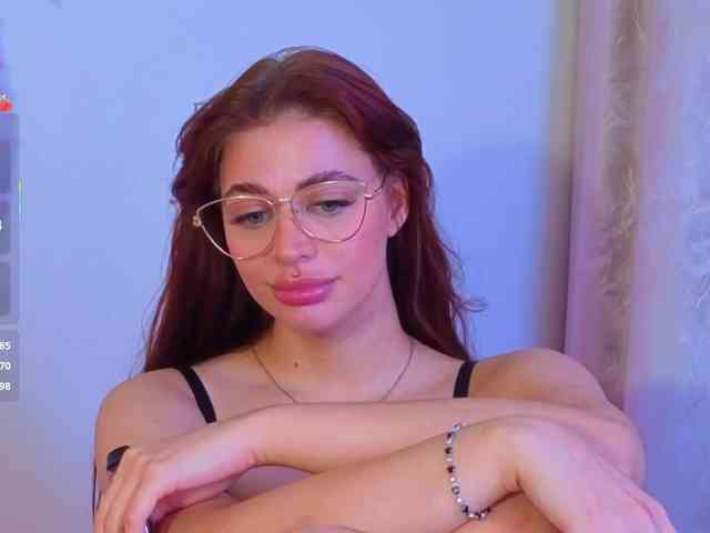 Elizabell_Rouge webcam