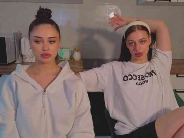 Lizattt Sex Cam Show