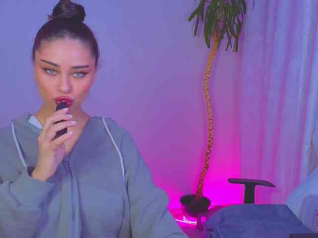 Lizarttt webcam