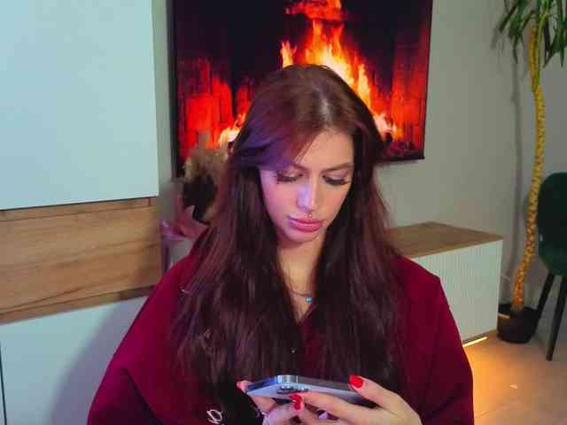 Lizarttt's cam show statistics and live stream
