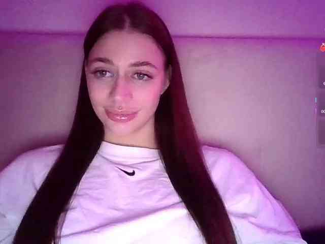 Elizabell_Rouge webcam