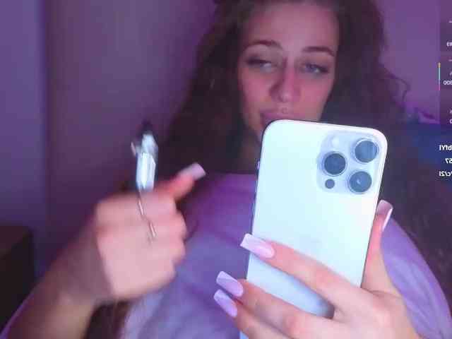 Elizabell_Rouge webcam