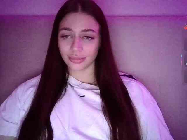 Elizabell_Rouge webcam