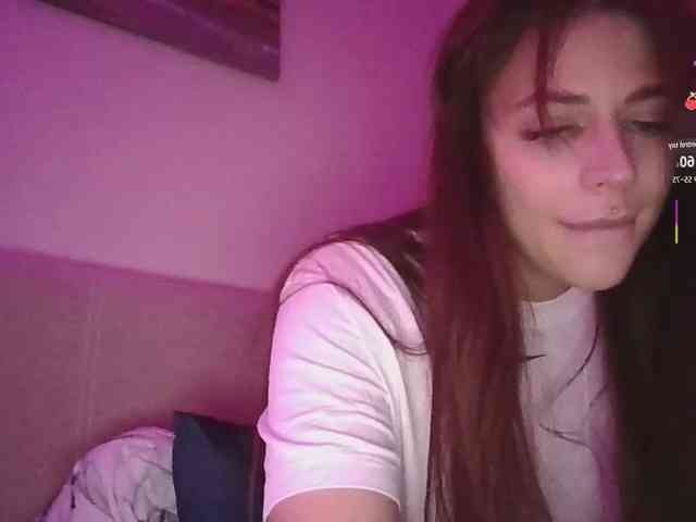 Elizabell_Rouge webcam