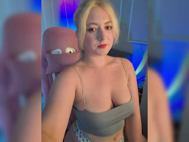Katya-Sandra live cam on BongaCams