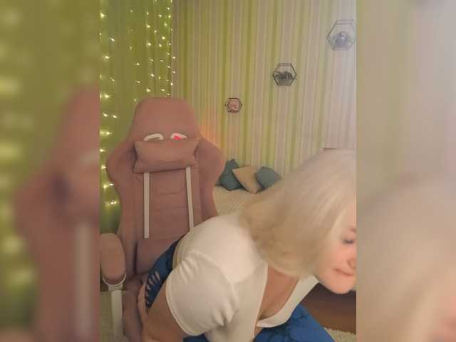 Katya-Sandra live cam on BongaCams