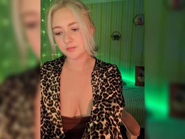 Katya-Sandra live cam preview