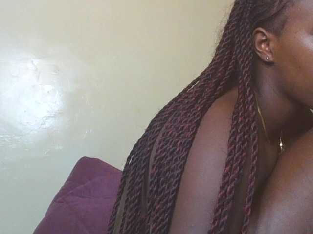 Sexykitty4's BongaCams show and profile