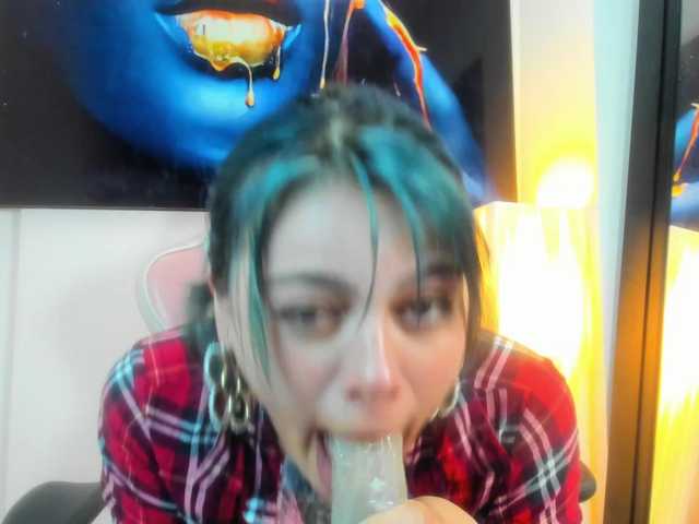 Adelaindiamond live cam on BongaCams
