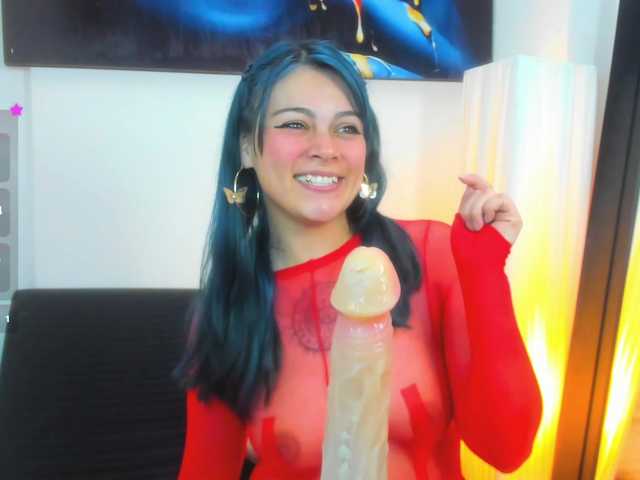 Adelaindiamond live cam on BongaCams