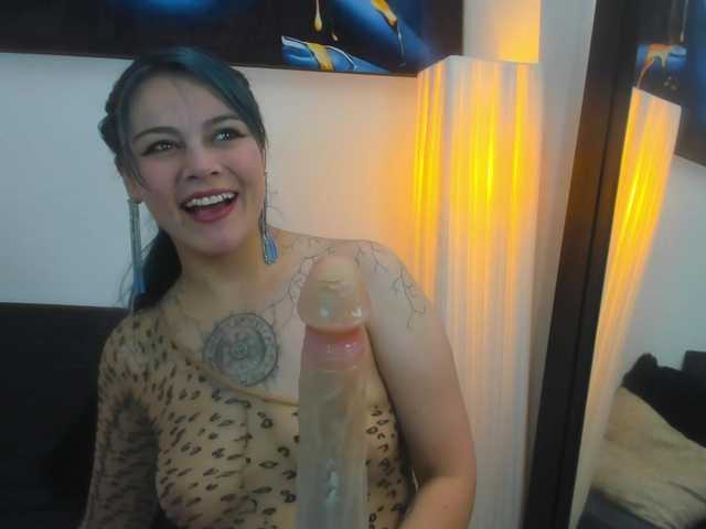 Adelaindiamond live webcam show