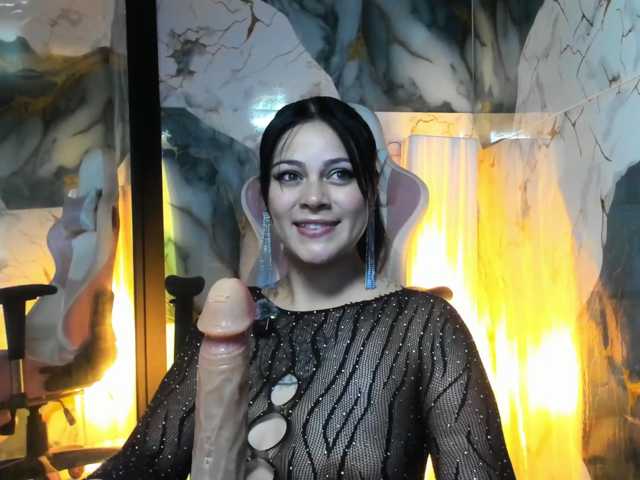 Adelaindiamond live cam on BongaCams