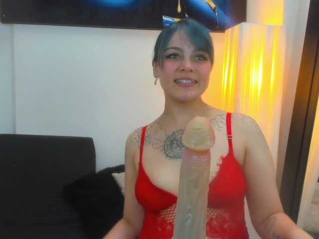 Adelaindiamond live webcam show