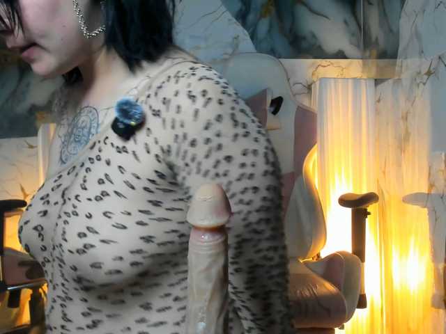 Adelaindiamond webcam