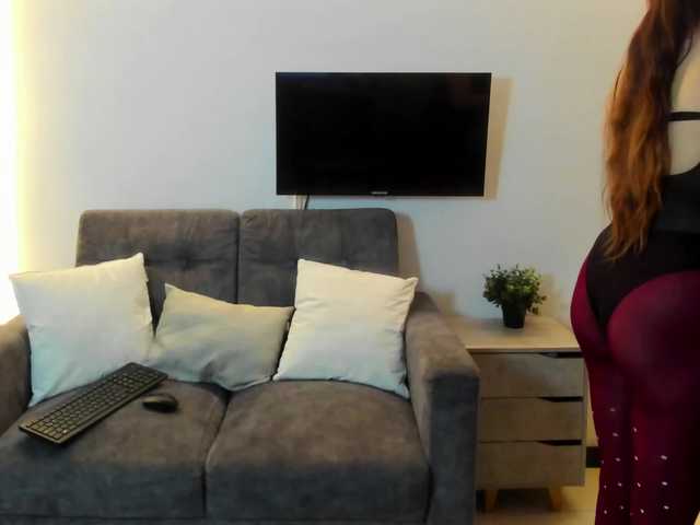 Adelaindiamond's BongaCams show and profile