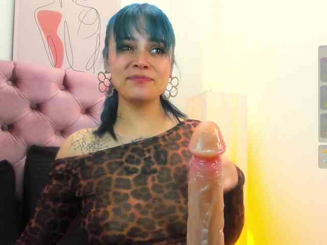 Adelaindiamond webcam