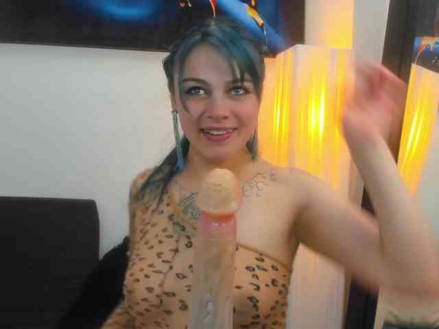 Adelaindiamond webcam