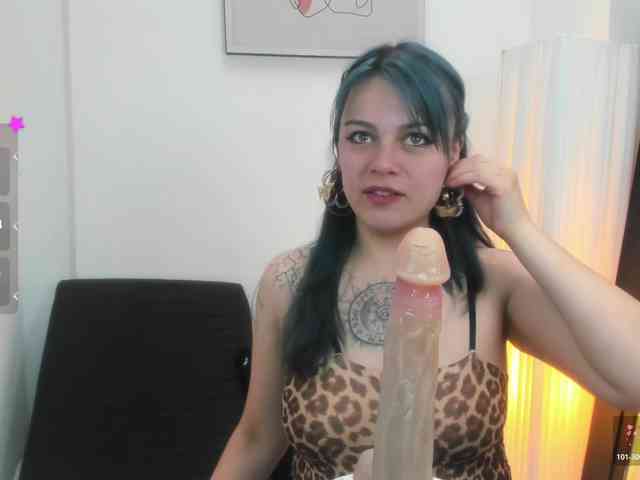 Adelaindiamond webcam