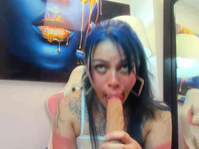 Adelaindiamond webcam