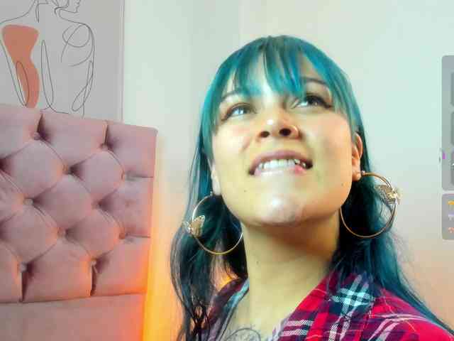 Adelaindiamond webcam