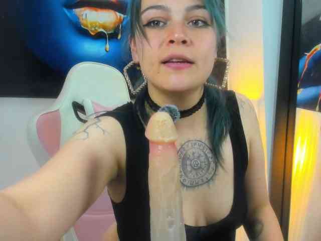 Adelaindiamond webcam