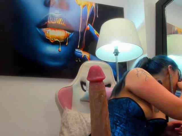 Adelaindiamond webcam