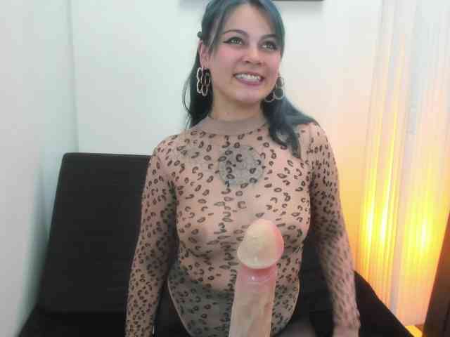 Adelaindiamond webcam
