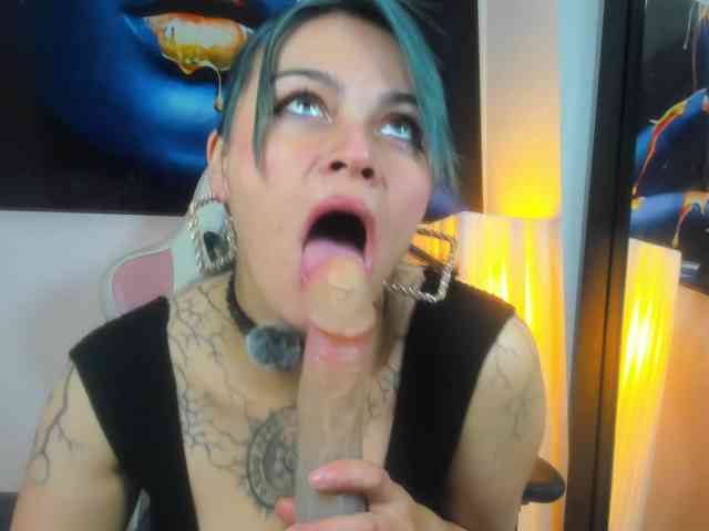 Adelaindiamond webcam