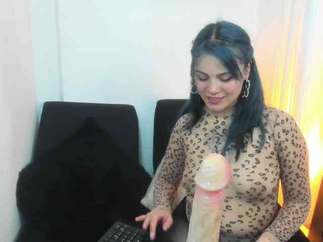 Adelaindiamond webcam