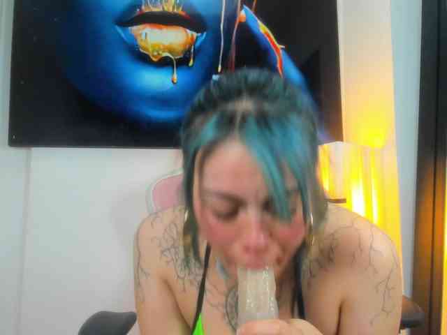 Adelaindiamond webcam