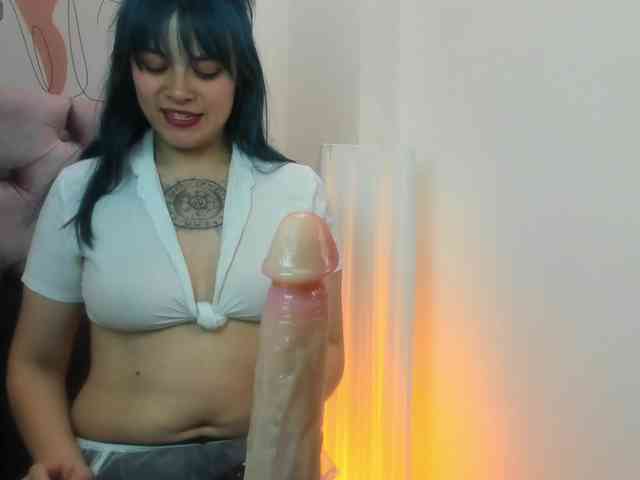 Adelaindiamond webcam