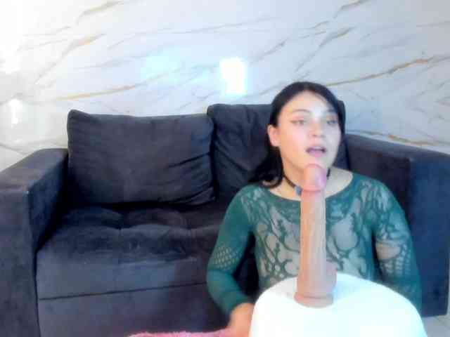 Adelaindiamond webcam