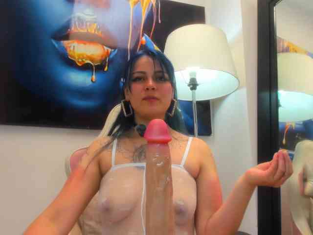 Adelaindiamond webcam