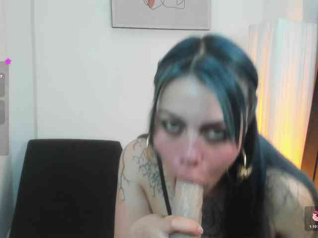 Adelaindiamond webcam