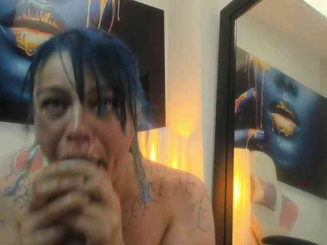 Adelaindiamond webcam