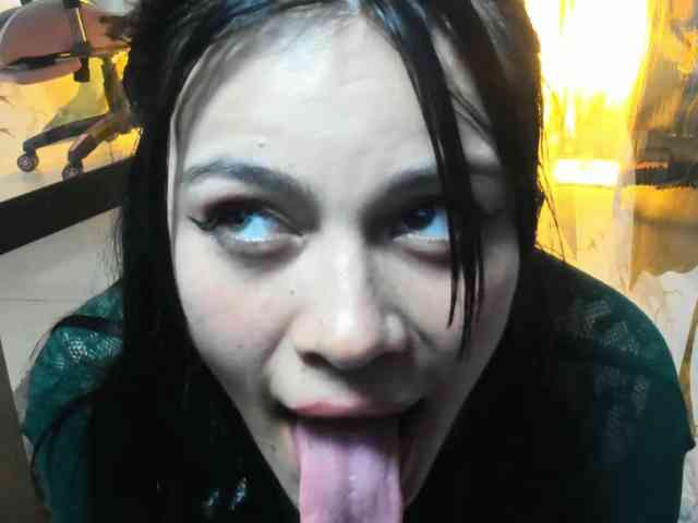Adelaindiamond webcam