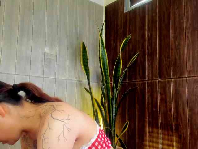 Adelaindiamond webcam