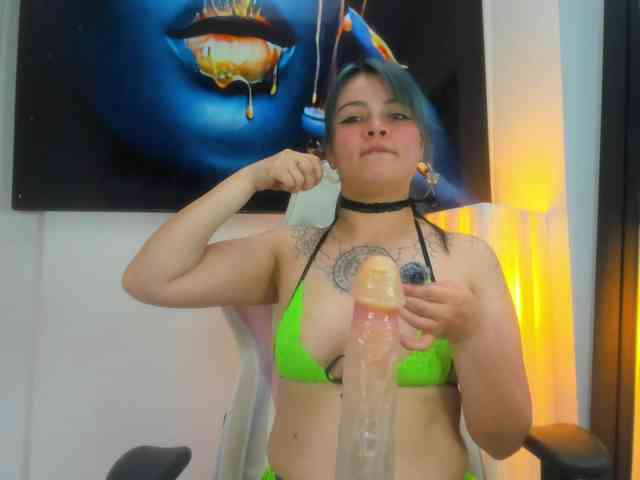 Adelaindiamond webcam