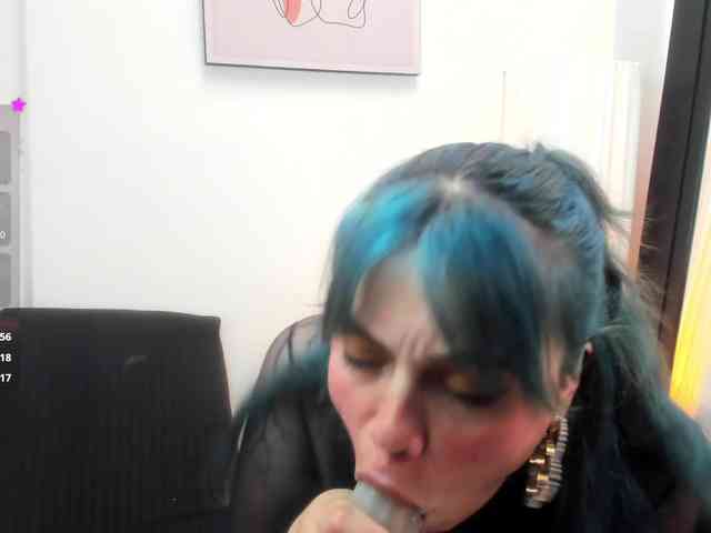 Adelaindiamond webcam