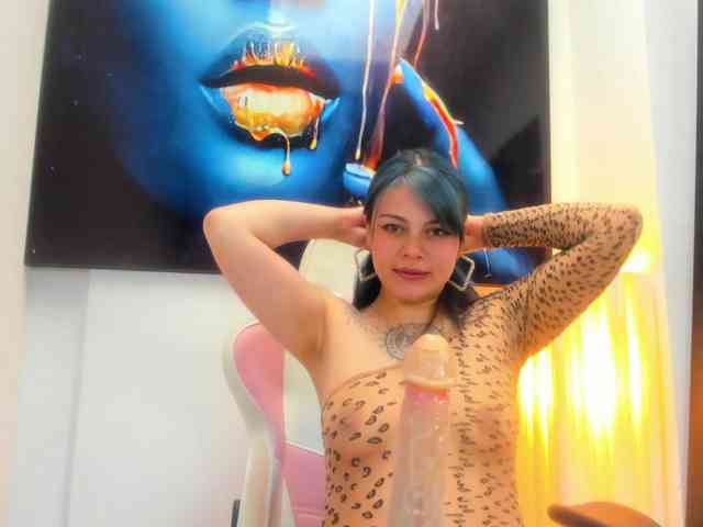 Adelaindiamond webcam