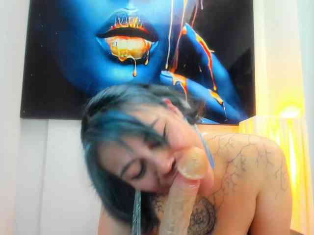 Adelaindiamond webcam