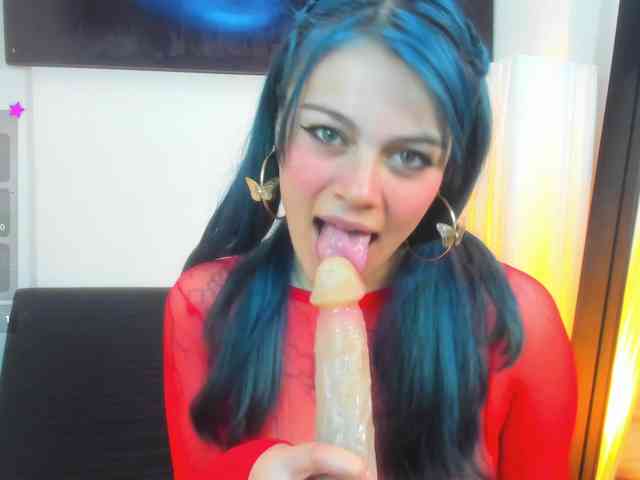 Adelaindiamond webcam