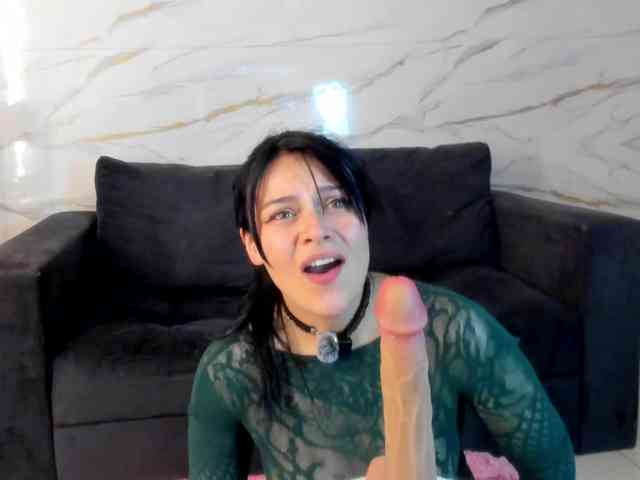 Adelaindiamond webcam