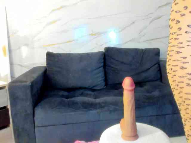 Adelaindiamond webcam