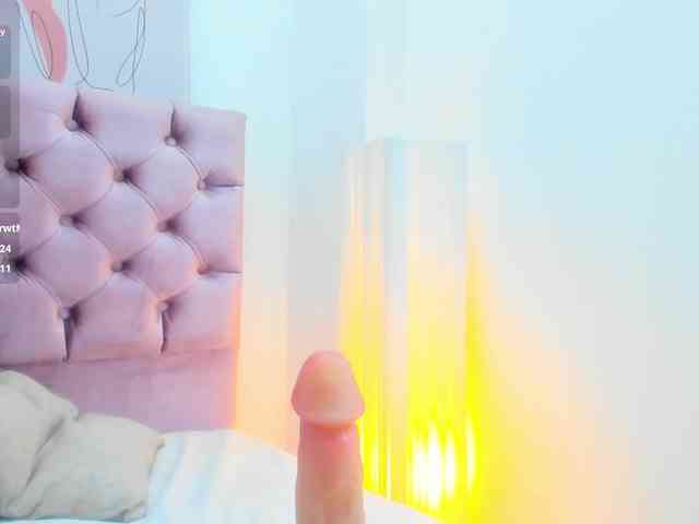 Adelaindiamond webcam