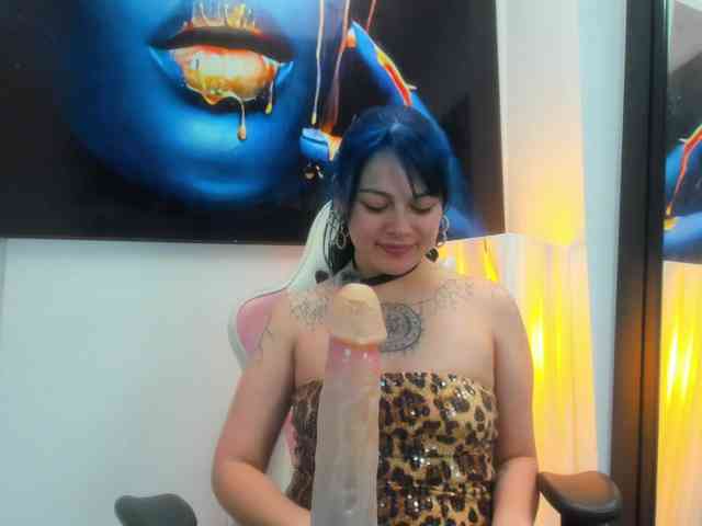 Adelaindiamond webcam
