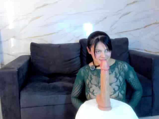 Adelaindiamond webcam