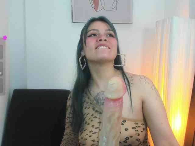 Adelaindiamond webcam