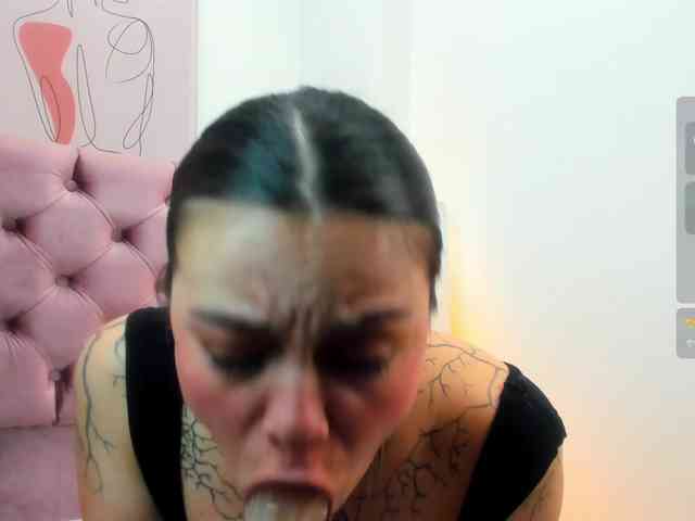 Adelaindiamond webcam