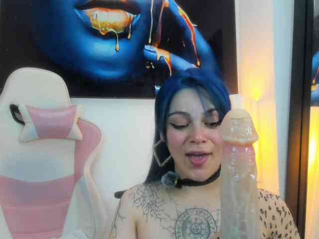 Adelaindiamond webcam